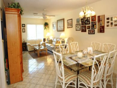 Two Bedroom Lovely Anna Maria Condo