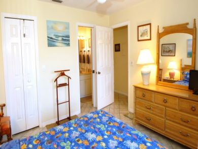 Two Bedroom Lovely Anna Maria Condo