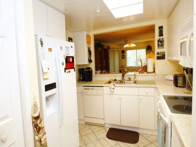 Two Bedroom Lovely Anna Maria Condo