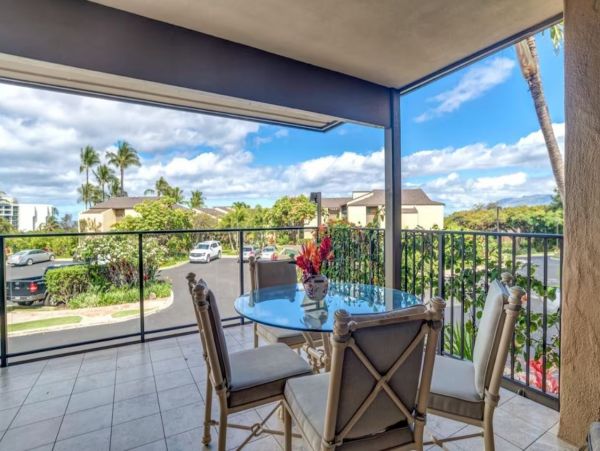 Wailea Luxury Beach Path and Five Star Amenities