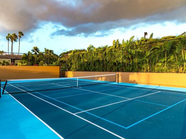 Wailea Luxury Beach Path and Five Star Amenities