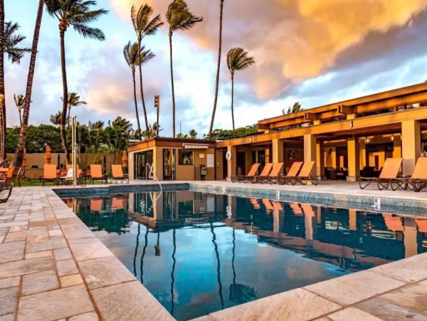 Wailea Luxury Beach Path and Five Star Amenities