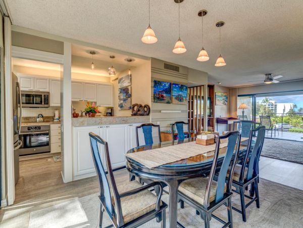 Wailea Luxury Beach Path and Five Star Amenities