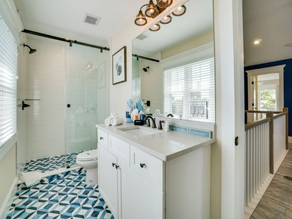 Luxury Holmes Beach Rental on Anna Maria Island Sleeps 8