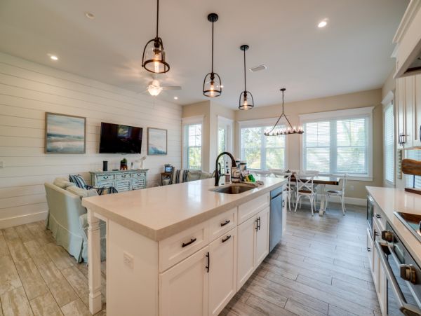 Luxury Holmes Beach Rental on Anna Maria Island Sleeps 8