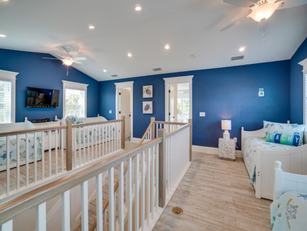 Luxury Holmes Beach Rental on Anna Maria Island Sleeps 8