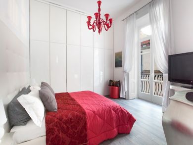 Sorrento Luxury Romantic Two Bedroom Contermporary