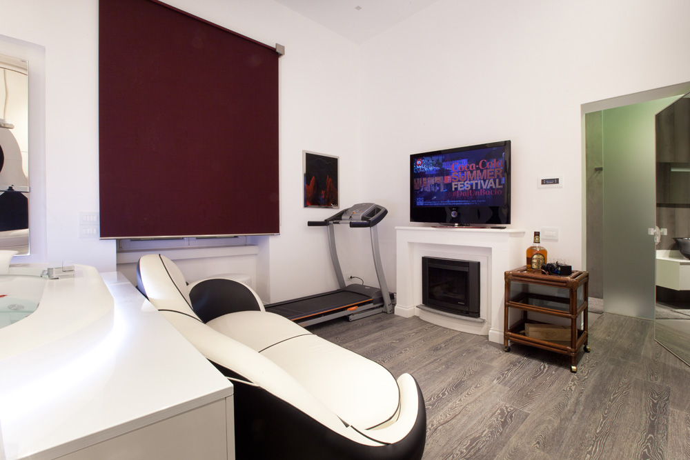 Sorrento Luxury Romantic Two Bedroom Contermporary