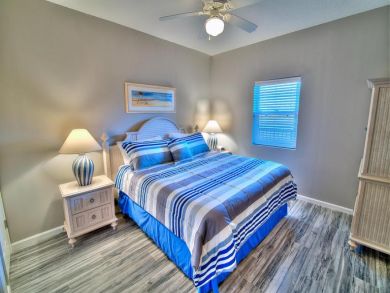 Views of the Gulf and Pool Miramar Beach Accommodation