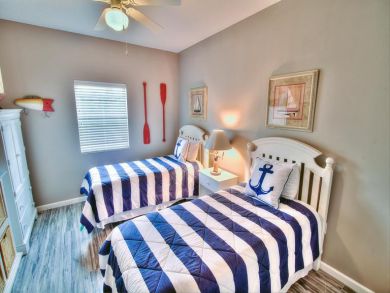 Views of the Gulf and Pool Miramar Beach Accommodation