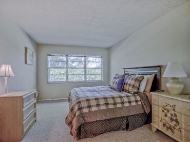 Sarasota Vacation Rental Sleeps Two Guests