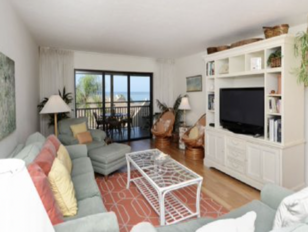 Sarasota Condo with 3 Bedrooms