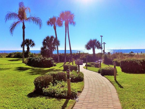A Rare Three bedroom Siesta Key Beach Condo With Gulf Views