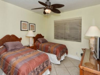 Siesta Key Condo 913065