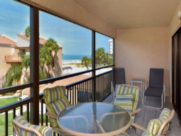 Gulf Front Siesta Key Vacation Condo Two Bedroom