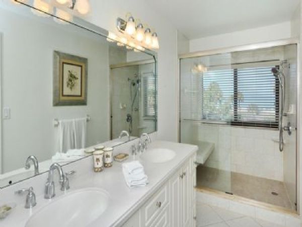 Gulf Front Siesta Key Vacation Condo Two Bedroom