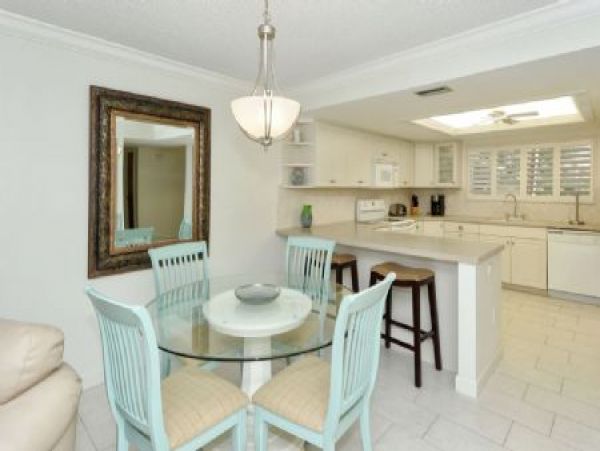 Gulf Front Siesta Key Vacation Condo Two Bedroom