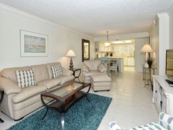 Gulf Front Siesta Key Vacation Condo Two Bedroom