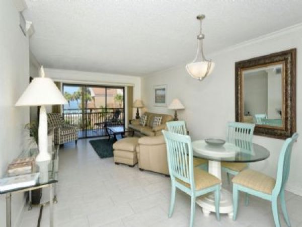 Gulf Front Siesta Key Vacation Condo Two Bedroom