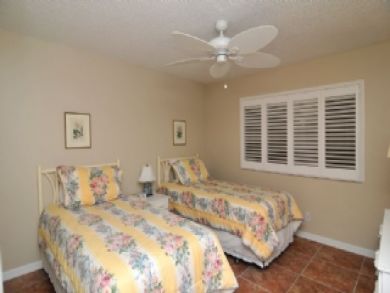 Siesta Key Condo 913071