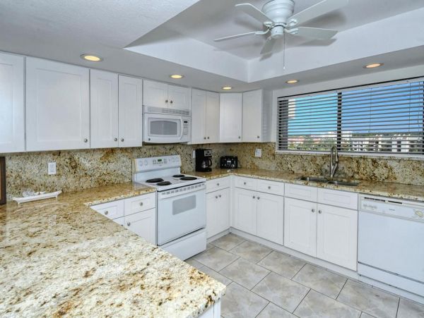 Anna Maria Vacation Condo On the Beach Two Bedroom