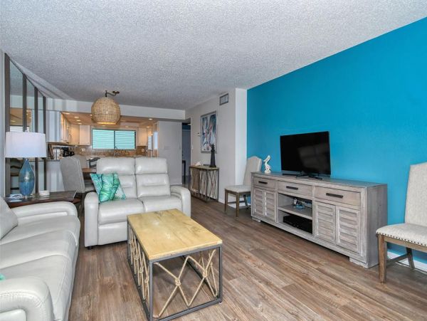 Anna Maria Vacation Condo On the Beach Two Bedroom