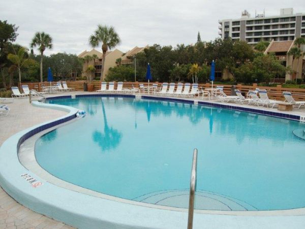 Anna Maria Vacation Condo On the Beach Two Bedroom