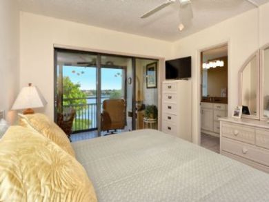 Siesta Key Condo 913088 Siesta Key Condo 913088