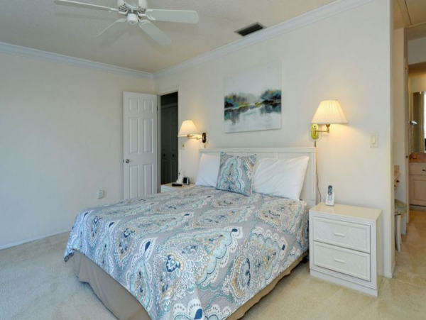 Two Level Two Bedroom Town Home in Siesta Key