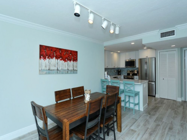 Two Level Two Bedroom Town Home in Siesta Key