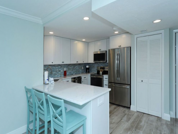 Two Level Two Bedroom Town Home in Siesta Key