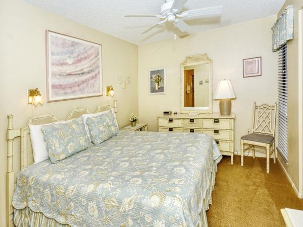 Two Bedroom Siesta Key Vacation Condo