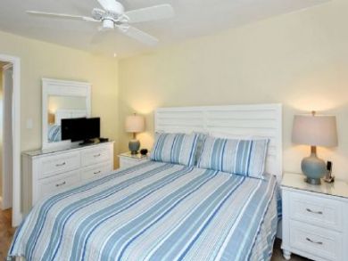 Siesta Key Condo 913106