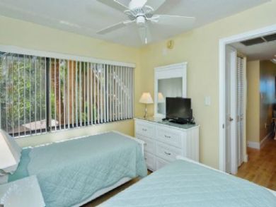 Siesta Key Condo 913106