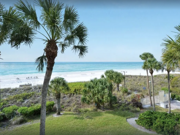 Beachfront Lovely on Sunny Siesta Key Florida