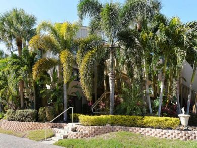Remodeled Canal Front condo
