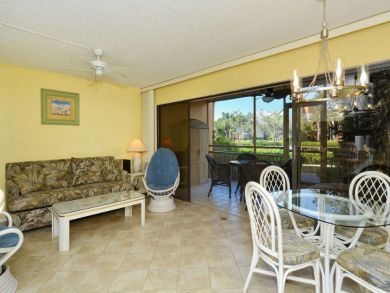 Remodeled Canal Front condo