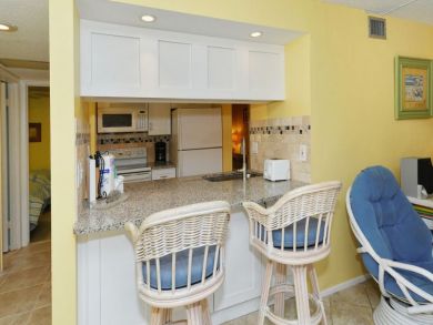 Remodeled Canal Front condo
