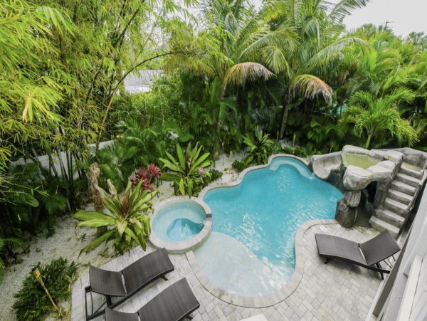 Luxury 4 Bedroom Plus 2 Lofts Anna Maria Cottage Sleeps 14
