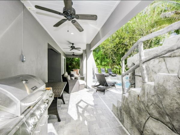 Luxury 4 Bedroom Plus 2 Lofts Anna Maria Cottage Sleeps 14
