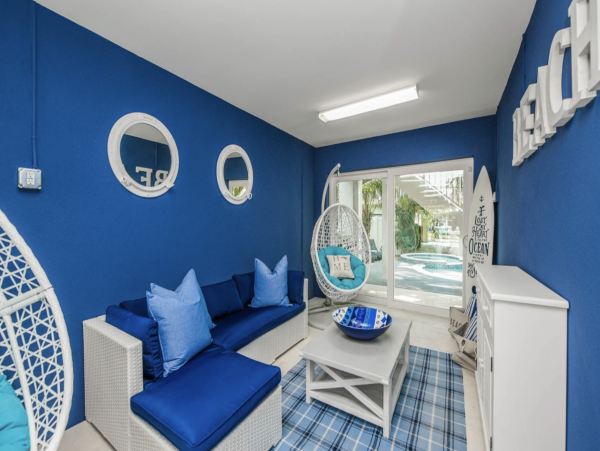 Luxury Anna Maria Rental Market 10th House from the Beach!