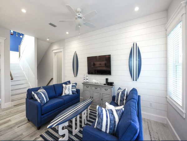 Luxury Anna Maria Rental Market 10th House from the Beach!