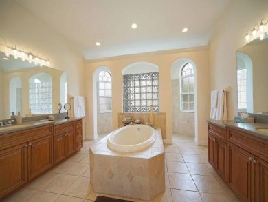 Cape Coral Home 913135