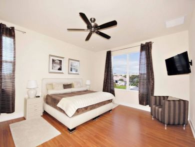 Cape Coral Canal Front Four Bedroom Vacation Home