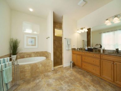Cape Coral Canal Front Four Bedroom Vacation Home