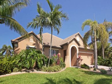 Cape Coral Luxury Vacation Rental Home Four Bedrooms