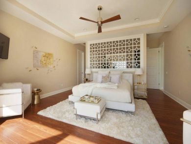 Stylish Open Plan Cape Coral Home