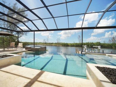 Stylish Open Plan Cape Coral Home