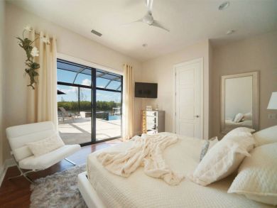 Stylish Open Plan Cape Coral Home