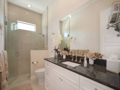 Stylish Open Plan Cape Coral Home